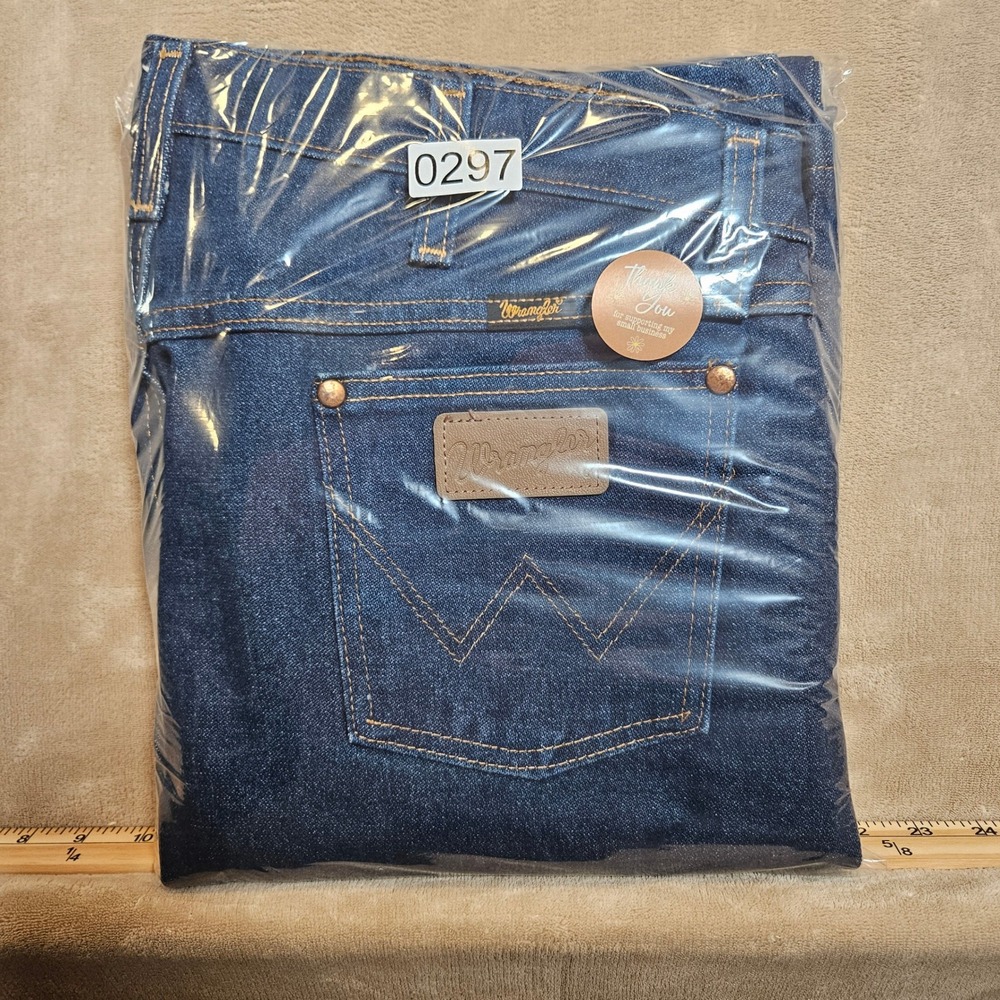 Wrangler Mens Cowboy Cut 13MWZPW Rigid Indigo Jeans 37x36 High Rise Straight Leg - Picture 9 of 9